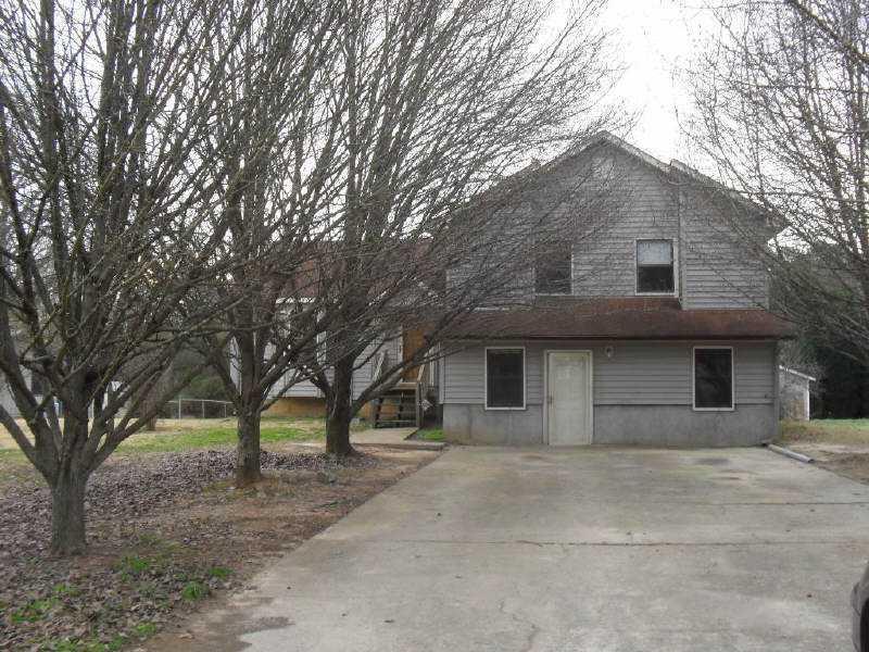 4195 Oak Springs Rd., Powder Springs, GA 30127