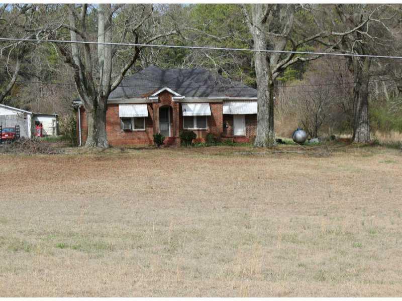 135 Wax Rd., Silver Creek, GA 30173