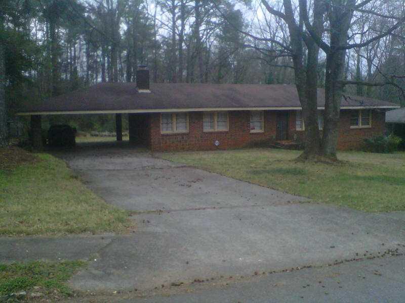 2266 Edgemore Dr., Atlanta, GA 30316