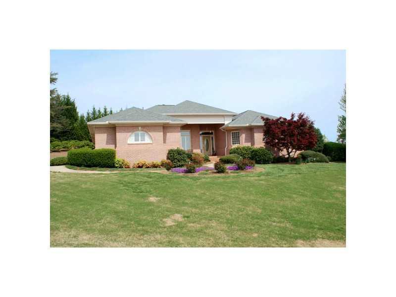 2300 Crystal Ct., Gainesville, GA 30506