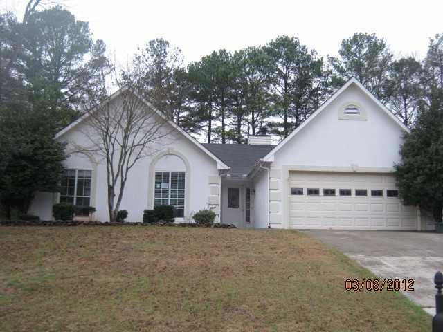 915 Prestonwood Dr., Lawrenceville, GA 30043