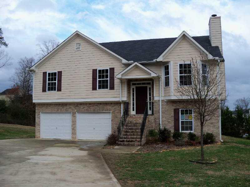119 Denali Dr., Calhoun, GA 30701