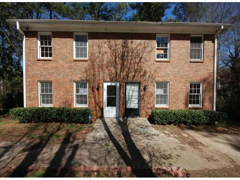 626 Johns Way, Lilburn, GA 30047