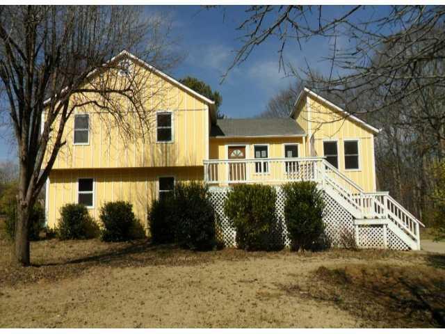 4012 Leicester Dr., Kennesaw, GA 30144