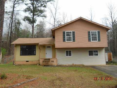 220 Cedar Trace, Roswell, GA 30075
