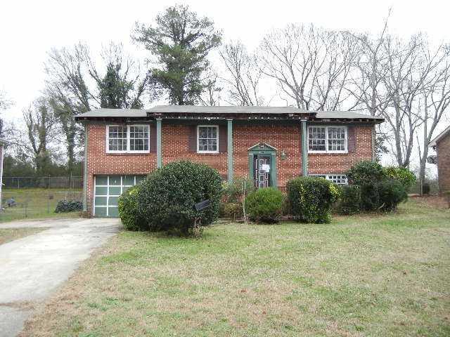 1387 Town Country Dr., Atlanta, GA 30316