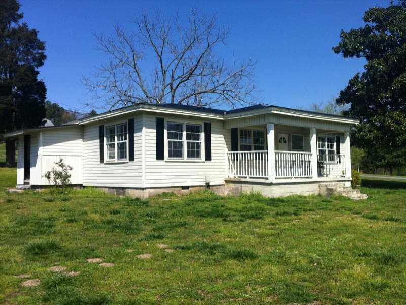 2539 Mcdaniel Station Rd., Calhoun, GA 30701