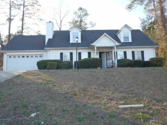 6662 Wildwood Ct., Lithonia, GA 30058