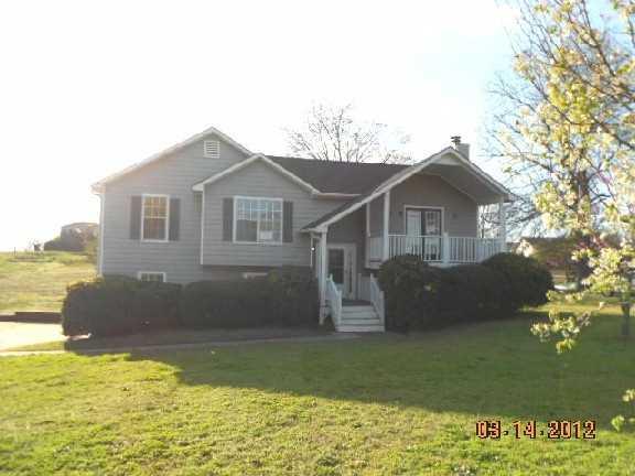 61 Villa Ridge Dr., Dallas, GA 30157