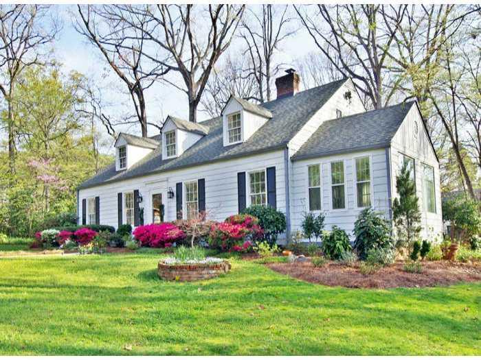 1937 Walton Woods Cir., Tucker, GA 30084