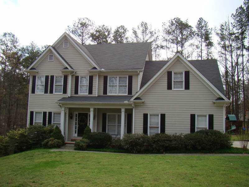 3165 Maple Cove Dr., Loganville, GA 30052