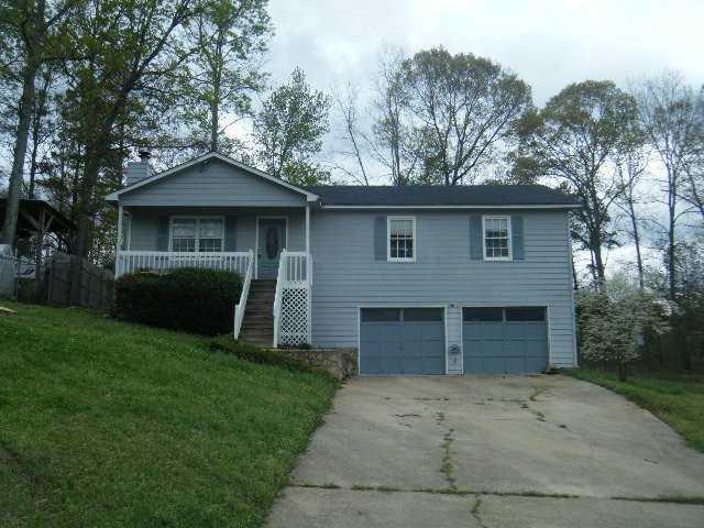 656 Davis Mill Dr., Dallas, GA 30157