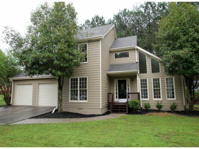 721 Friendship Ridge Ct., Powder Springs, GA 30127