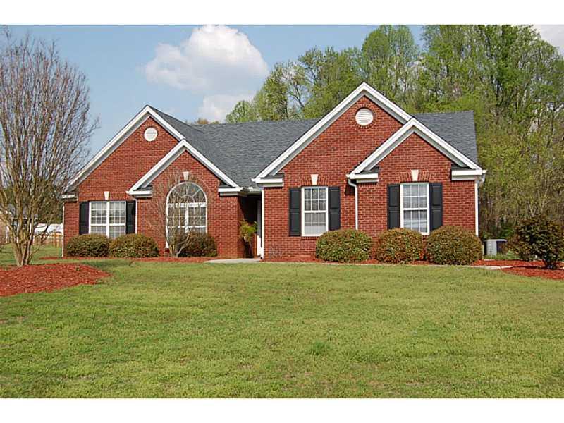 285 Meadowcreek Dr., Jefferson, GA 30549