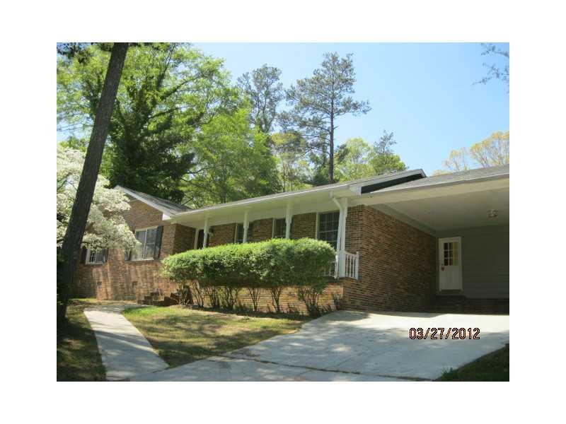 1833 Enid Dr., Lithonia, GA 30058