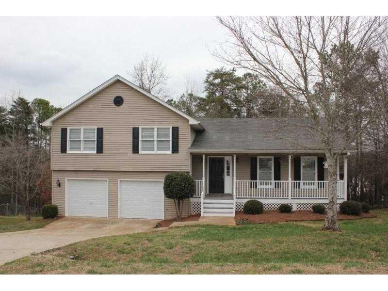 5224 Woodgreen Tr., Flowery Branch, GA 30542