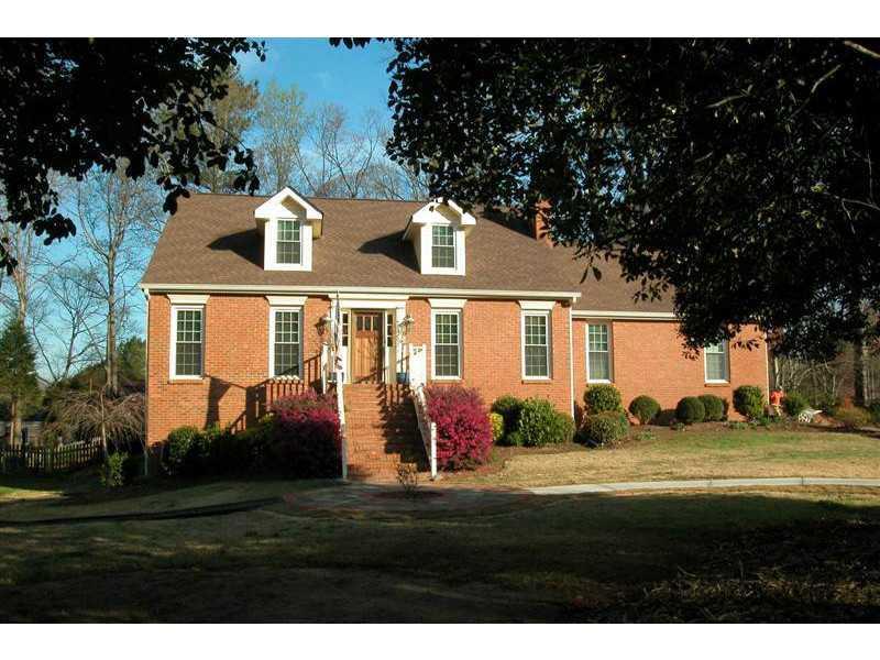 5143 Walden Mill Dr., Norcross, GA 30092