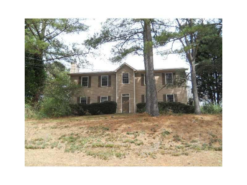 156 Cove Dr., Hiram, GA 30141