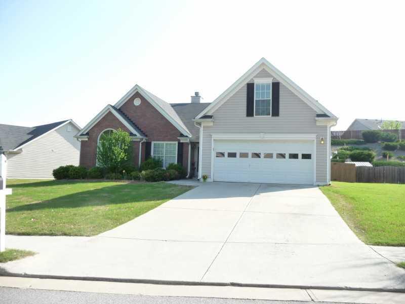 1970 Charleston Oak Cir., Lawrenceville, GA 30043