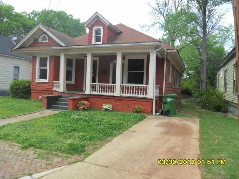 669 Grady Pl., Atlanta, GA 30310