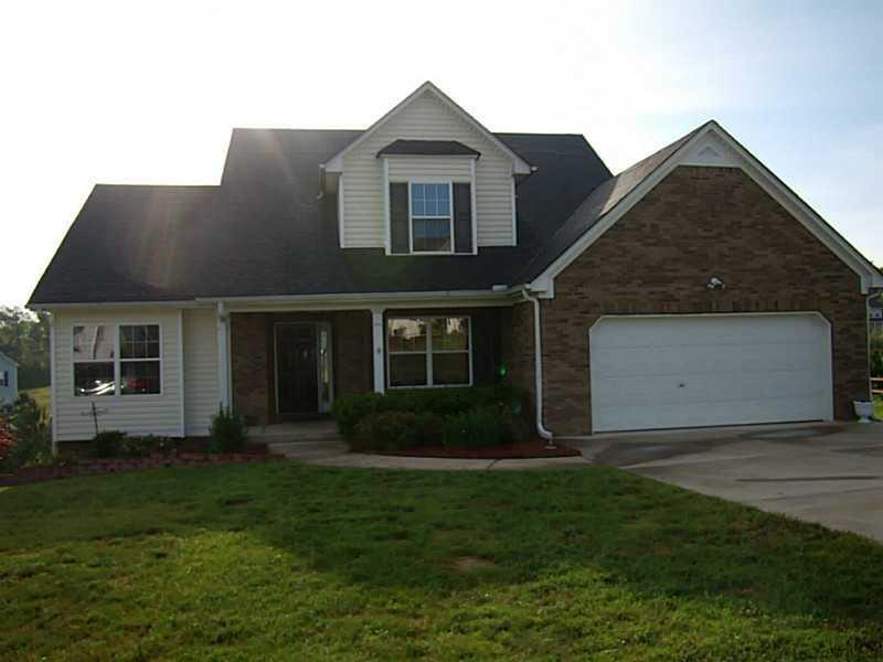 156 Maggies Point, Dallas, GA 30132