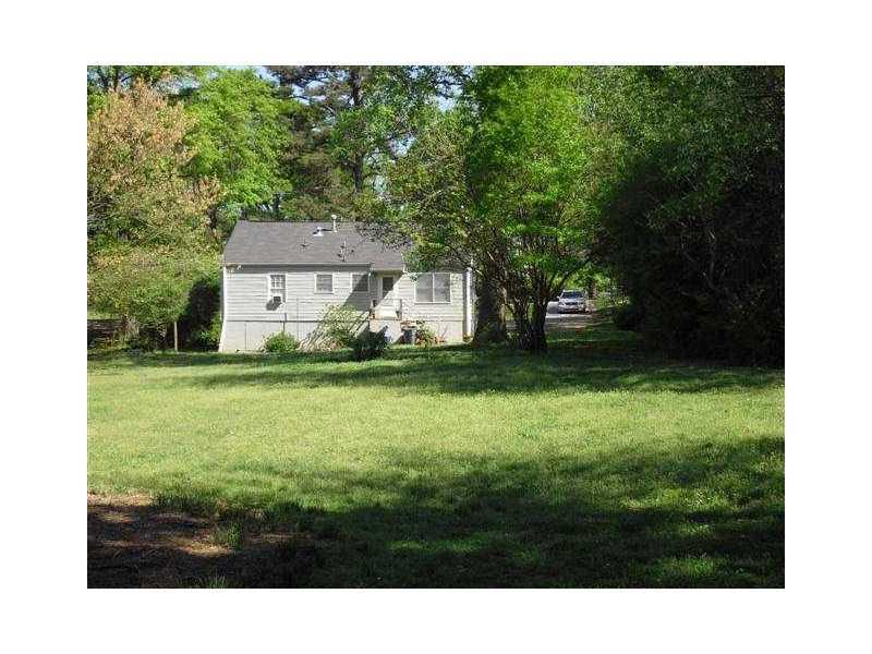 3029 Pangborn Rd., Decatur, GA 30033