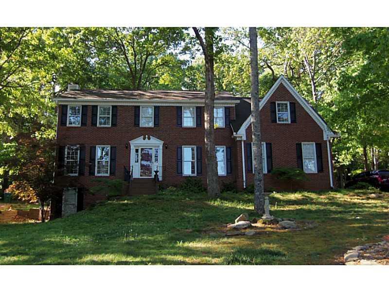 5332 Lassiter Dr., Stone Mountain, GA 30087