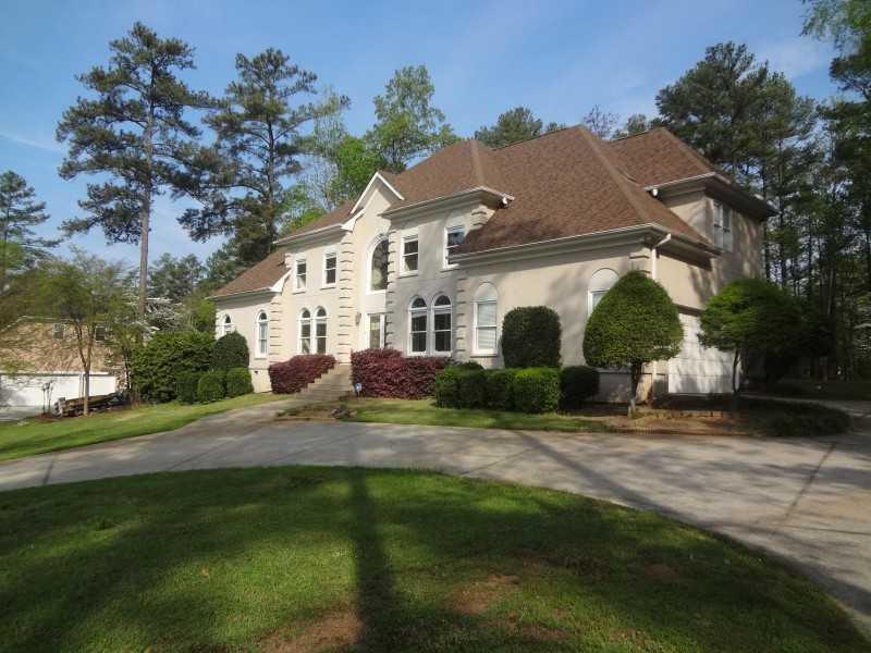 2015 Pine Forest Ct., Jonesboro, GA 30236