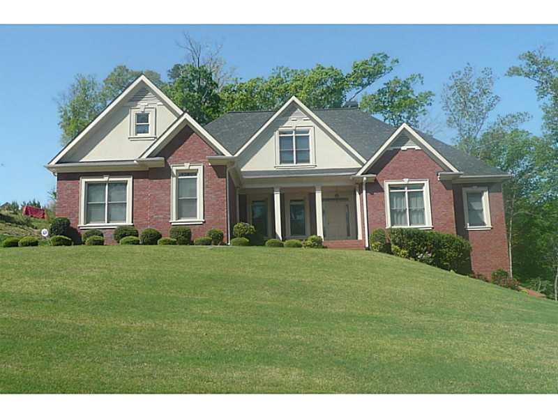869 Dolly Ave., Atlanta, GA 30331
