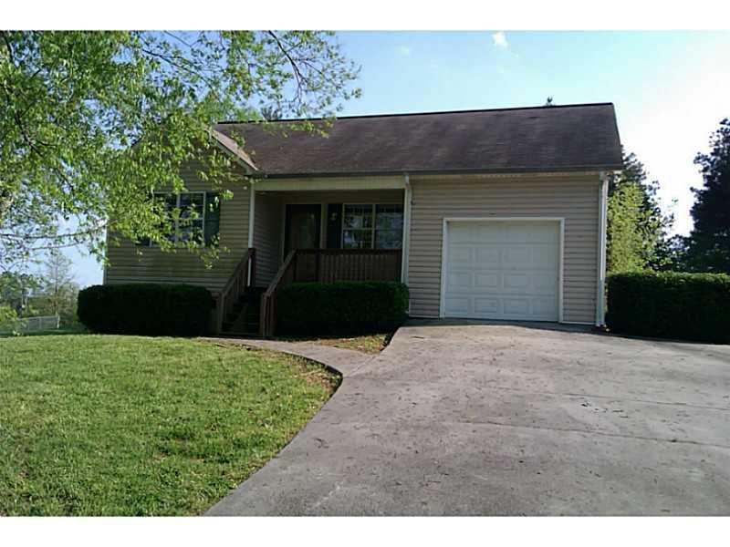 131 Walraven Way, Calhoun, GA 30701