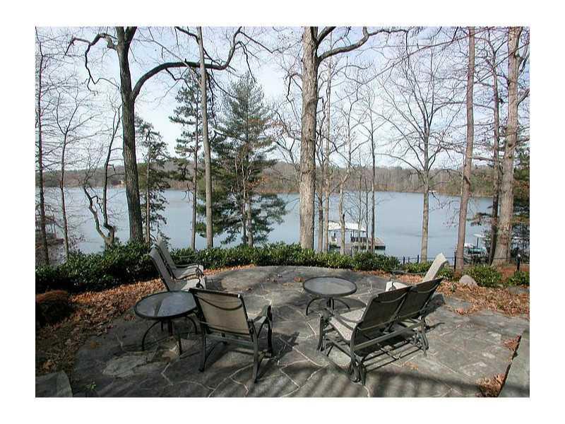 9375 Raldon Rd., Gainesville, GA 30506