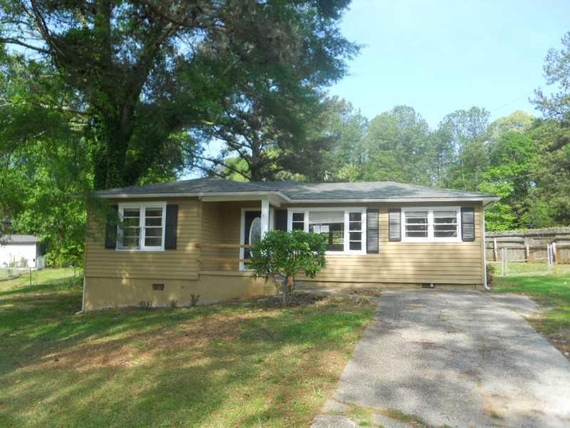 71 Cooper Lake Rd., Mableton, GA 30126