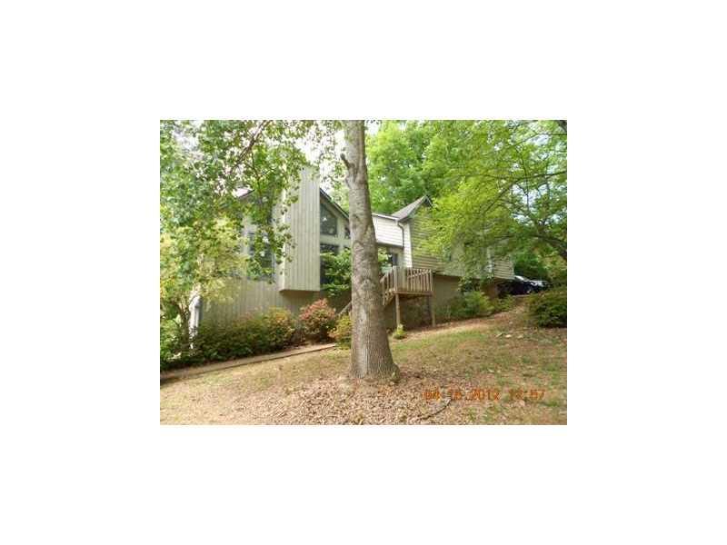 2821 Pine Cone Ln., Duluth, GA 30096