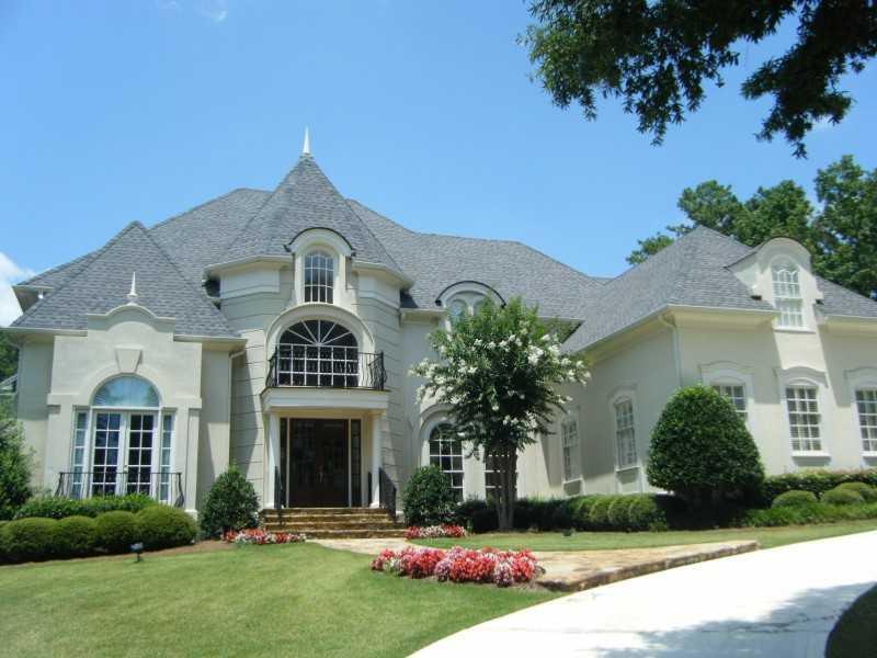 5615 Cross Gate Dr., Atlanta, GA 30327