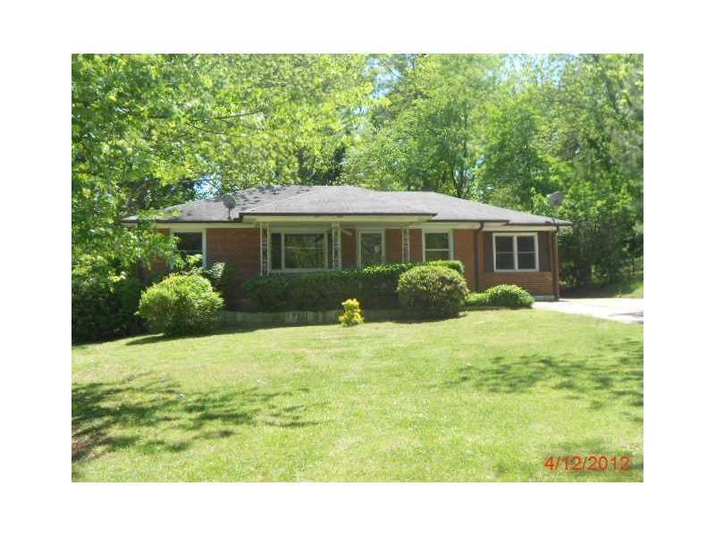 2015 E Camellia Dr., Decatur, GA 30032