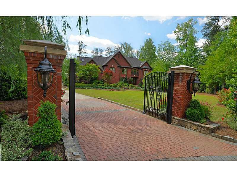 1535 Spalding Dr., Atlanta, GA 30350