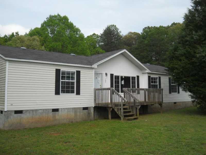 197 Piney View Dr., Dahlonega, GA 30533