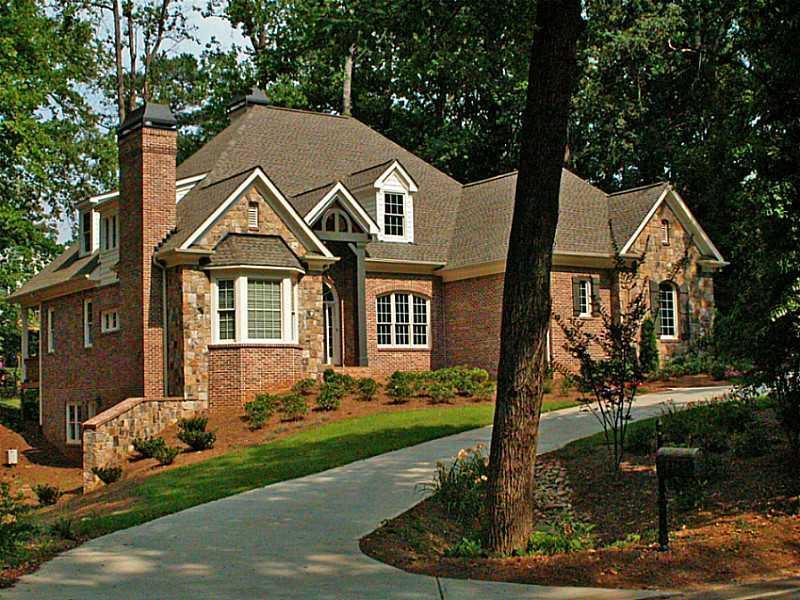 5167 Lake Forrest Dr., Sandy Springs, GA 30342