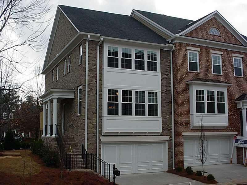 7201 Lowery Oak Dr., Roswell, GA 30075