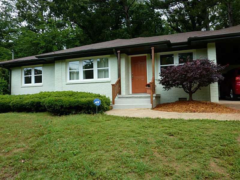 1322 Elmhurst Cir., Atlanta, GA 30316