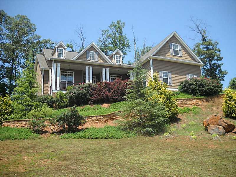 811 Somersby Dr., Dallas, GA 30157