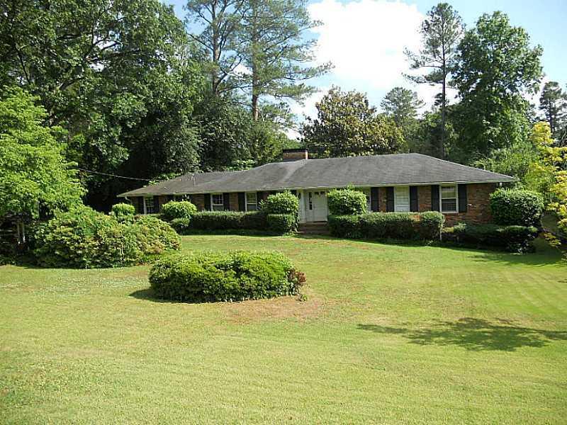 125 Silverwood Rd., Atlanta, GA 30342