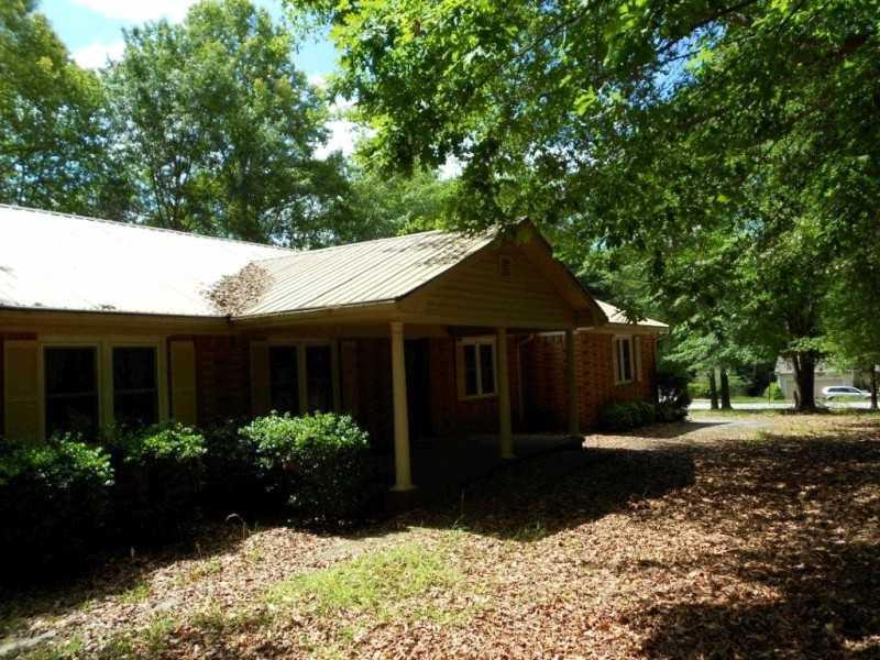 3705 Corinth Dr., Gainesville, GA 30506