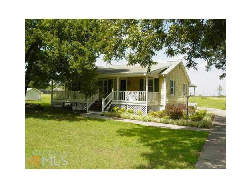 1642 Harbins Rd., Dacula, GA 30019