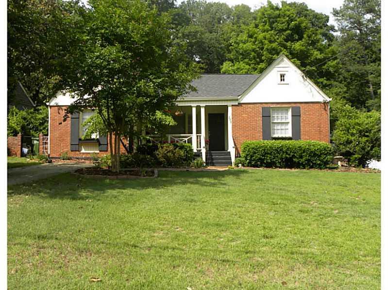 286 Midvale Dr., Atlanta, GA 30342