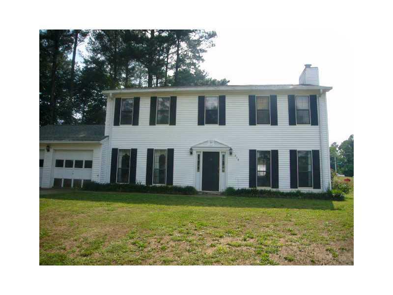 828 Emerald Forest Cir., Lawrenceville, GA 30044