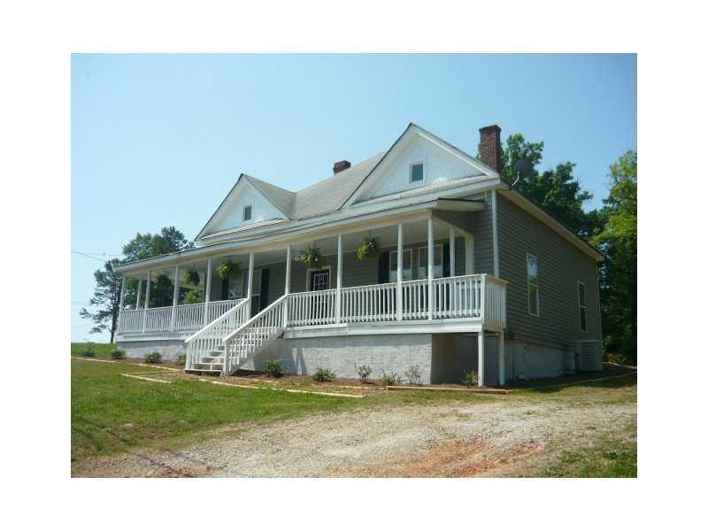 5909 Mcleod St., Lula, GA 30554