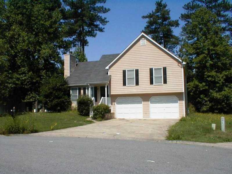 215 Kiowa Ct., Acworth, GA 30102