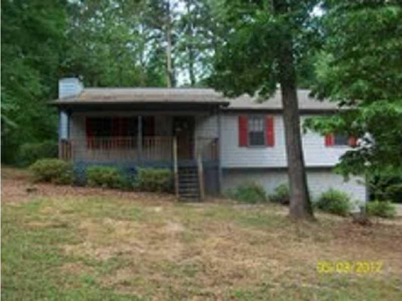5634 Riding Woods Dr., Hiram, GA 30141