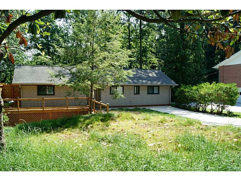 5583 Benton Woods Dr., Atlanta, GA 30342